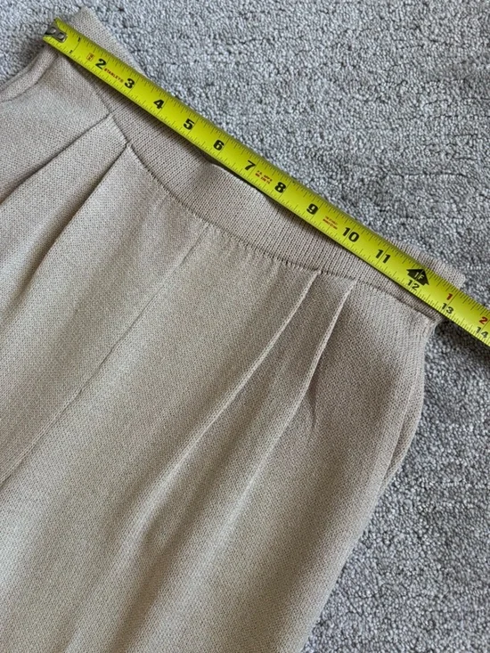 St John Collection Santana Knit Pants Beige Pleated High Waist Sz 4 Quiet Luxury - Picture 9 of 13